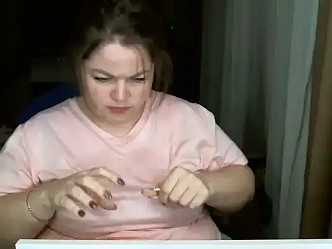 cute  cherry online show from January 15, 2026, 8:56 pm