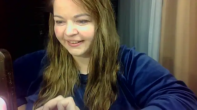 cute  cherry online show from April 7, 2026, 7:36 pm