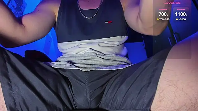 Snapshot of Alex_smith00 chatting on September 21, 2025, 7:37 pm Alex smith00 online show from September 21, 2025, 7:37 pm