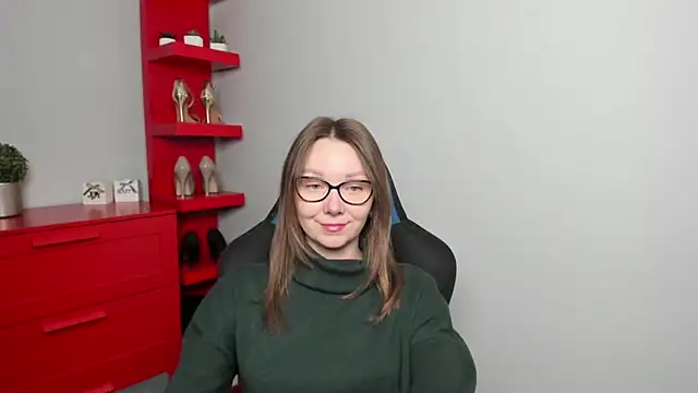 Cookie zoe online show from October 28, 2025, 6:39 am