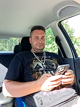 nemes2 online show from September 21, 2025, 12:51 pm