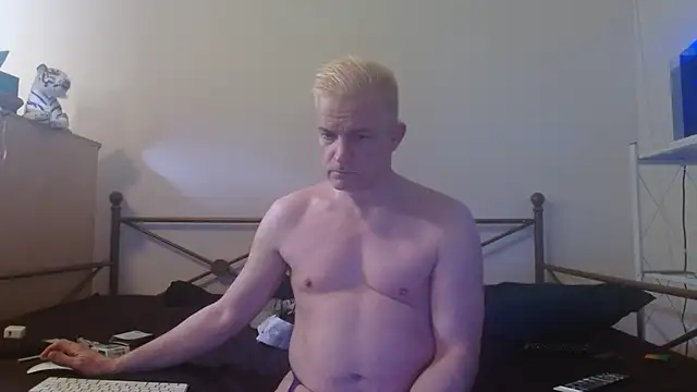 Dragonnycxh online show from February 6, 2025, 5:25 am