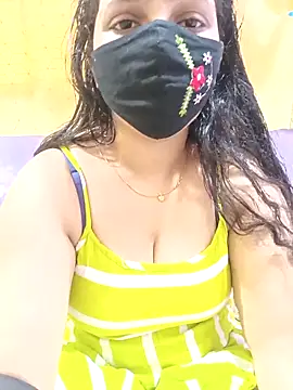 Snapshot of Rising_Smiler chatting on November 27, 2025, 9:55 am Rising Smiler online show from November 27, 2025, 9:55 am