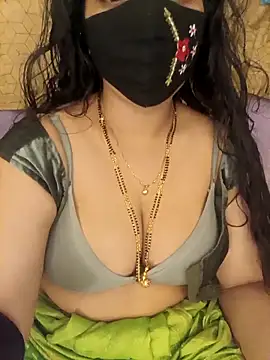 Snapshot of Rising_Smiler chatting on December 3, 2025, 6:28 pm Rising Smiler online show from December 3, 2025, 6:28 pm