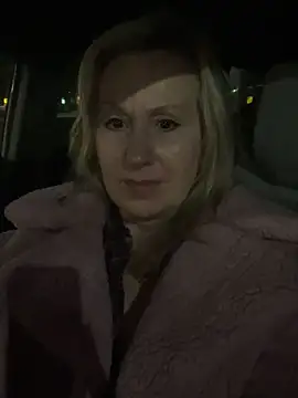 Snapshot of Lisaisluscious chatting on January 30, 2025, 12:39 am Lisaisluscious online show from January 30, 2025, 12:39 am