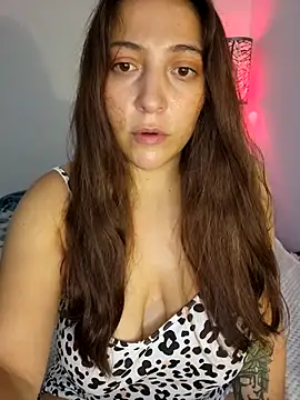 VickyHoult online show from September 14, 2025, 9:47 pm