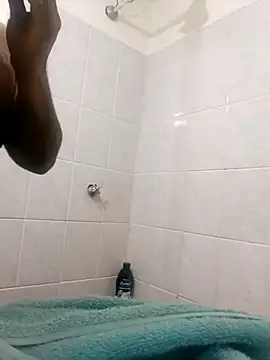 PhillDrake11 online show from December 5, 2025, 4:54 am