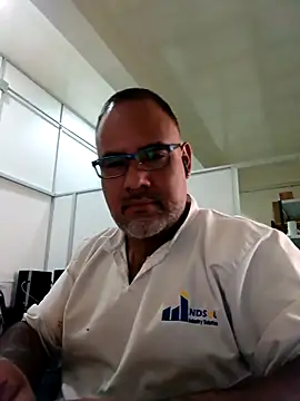 Snapshot of PhillDrake11 chatting on March 25, 2026, 7:53 pm PhillDrake11 online show from March 25, 2026, 7:53 pm