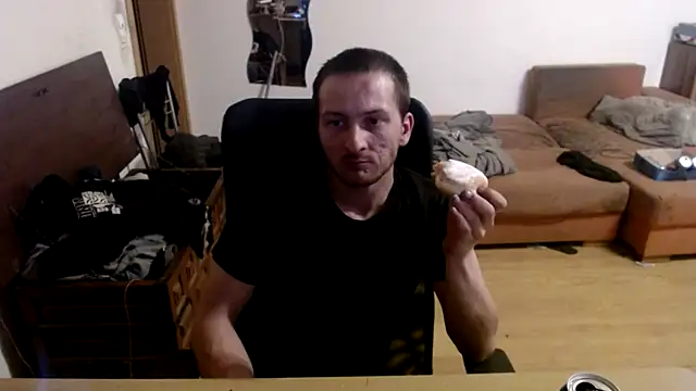 sexymann92 online show from May 23, 2026, 1:37 pm