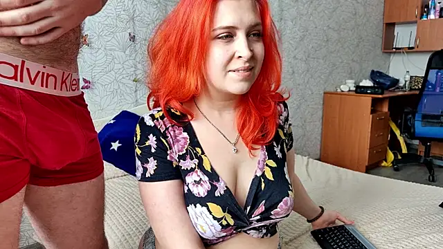 GenrikhBecca online show from February 24, 2025, 12:05 pm