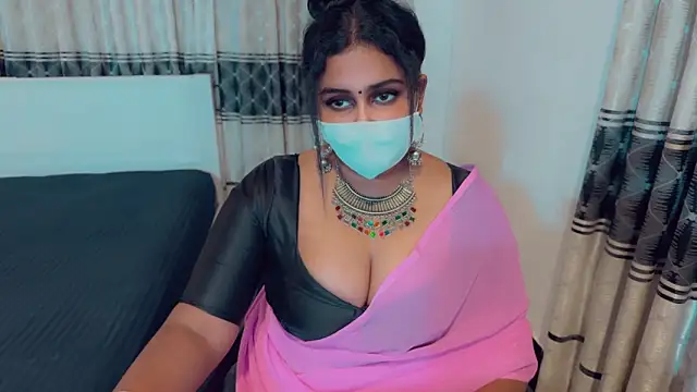 SonY CaM online show from November 18, 2025, 5:17 pm