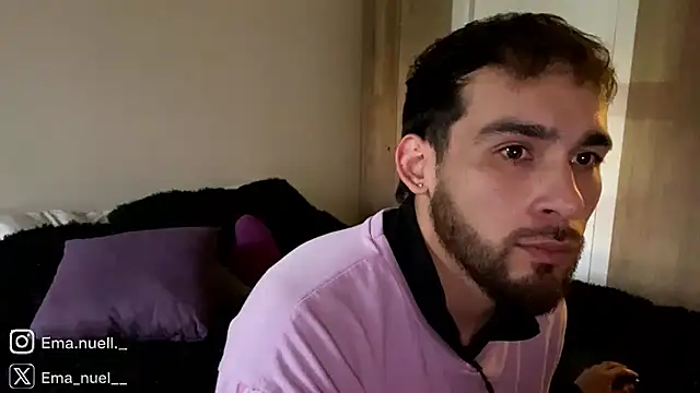 Snapshot of Emanuell__ chatting on June 24, 2026, 9:47 pm Emanuell online show from June 24, 2026, 9:47 pm