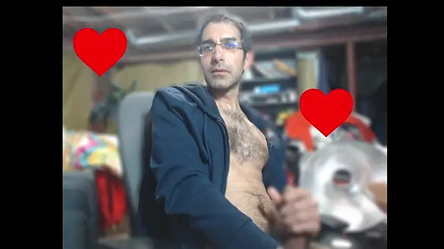 Gsmile1 online show from February 23, 2025, 5:39 pm