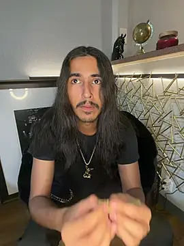 Snapshot of jrrichforever chatting on January 15, 2026, 12:15 am jrrichforever online show from January 15, 2026, 12:15 am