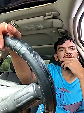 Snapshot of modelo38528061 chatting on April 16, 2026, 5:47 pm modelo38528061 online show from April 16, 2026, 5:47 pm