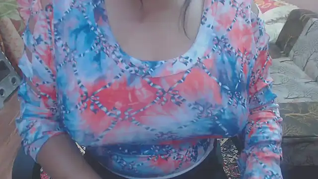 Snapshot of Mahikhanna_ chatting on March 5, 2025, 8:32 am Mahikhanna online show from March 5, 2025, 8:32 am