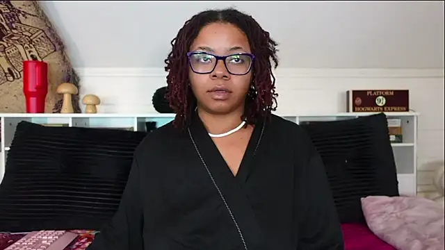 -khayaparker online show from February 20, 2026, 1:11 pm