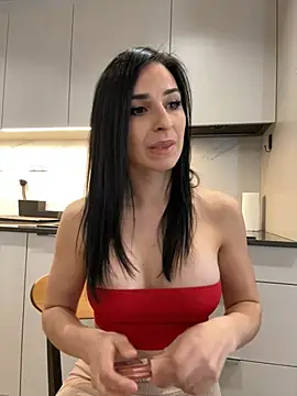 OIivia online show from April 25, 2026, 1:41 pm