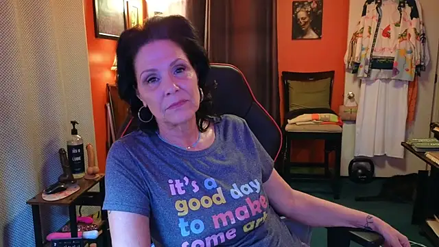 Snapshot of Good-Juju chatting on March 2, 2025, 5:01 am Good-Juju online show from March 2, 2025, 5:01 am