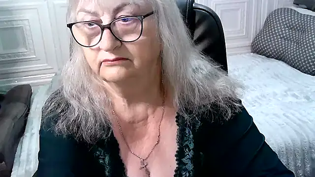 Snapshot of LolkaAlyss chatting on June 4, 2026, 4:07 am LolkaAlyss online show from June 4, 2026, 4:07 am