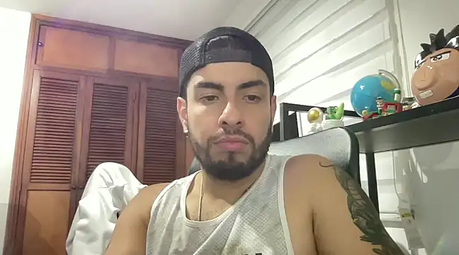 dereck fiore online show from March 12, 2025, 11:12 pm