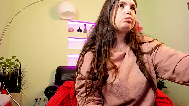 BattyMoll online show from January 14, 2025, 3:47 pm