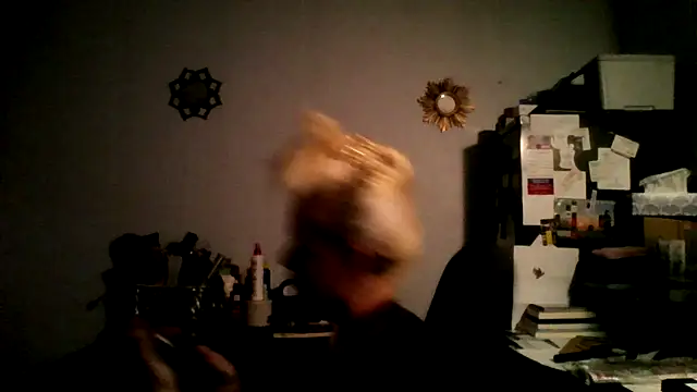 Snapshot of XTRAHORNYONE chatting on October 9, 2025, 3:04 am XTRAHORNYONE online show from October 9, 2025, 3:04 am