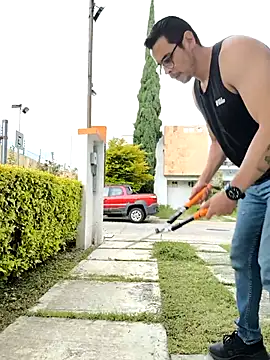 towers j online show from September 11, 2025, 7:25 pm