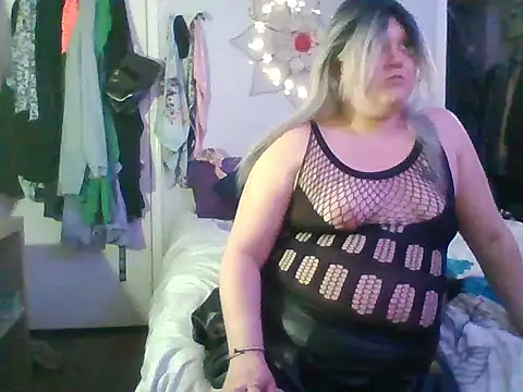 Snapshot of JadeDaMilf chatting on February 10, 2026, 6:39 am JadeDaMilf online show from February 10, 2026, 6:39 am