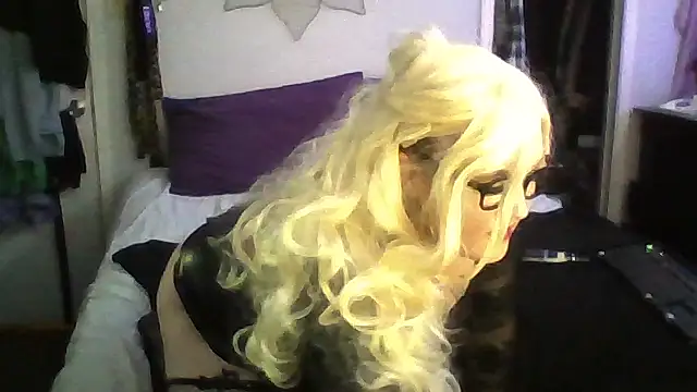 Snapshot of JadeDaMilf chatting on February 22, 2026, 12:34 am JadeDaMilf online show from February 22, 2026, 12:34 am