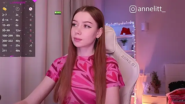 Snapshot of Annelitt chatting on January 7, 2025, 7:28 pm Annelitt online show from January 7, 2025, 7:28 pm