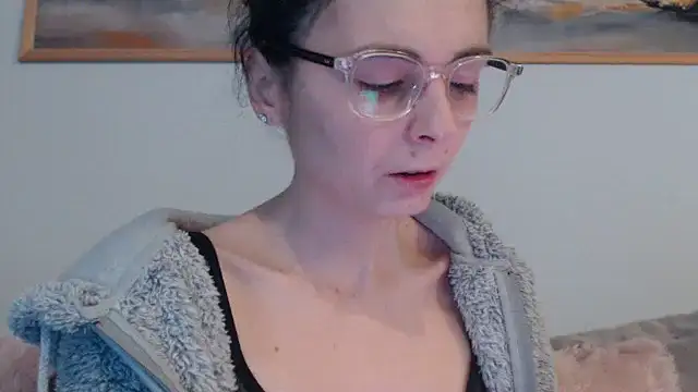 cleophee online show from April 5, 2026, 6:10 am