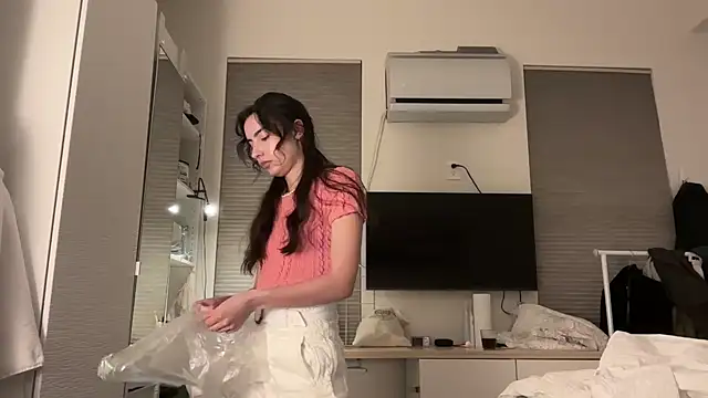 Snapshot of everybody_loves_pussy chatting on March 8, 2025, 12:00 am everybody loves pussy online show from March 8, 2025, 12:00 am