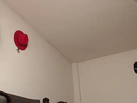 Snapshot of MARIANAWEED chatting on September 29, 2025, 8:24 pm MARIANAWEED online show from September 29, 2025, 8:24 pm