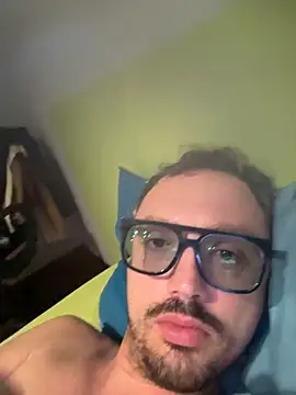 minga1995 online show from October 4, 2025, 8:56 am