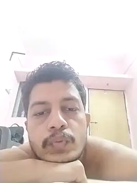 Snapshot of dzboy1994 chatting on December 5, 2025, 3:20 pm dzboy1994 online show from December 5, 2025, 3:20 pm