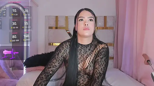 Snapshot of sophy_champagne chatting on November 13, 2025, 1:15 am sophy champagne online show from November 13, 2025, 1:15 am