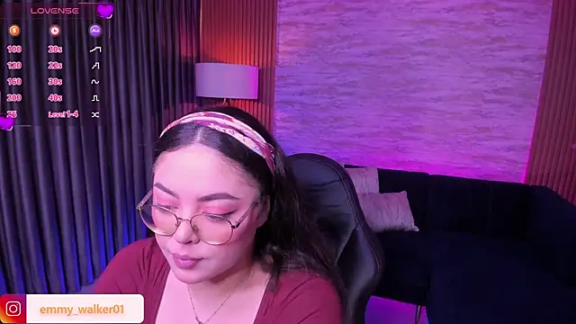 emmy walker online show from November 11, 2025, 11:10 am