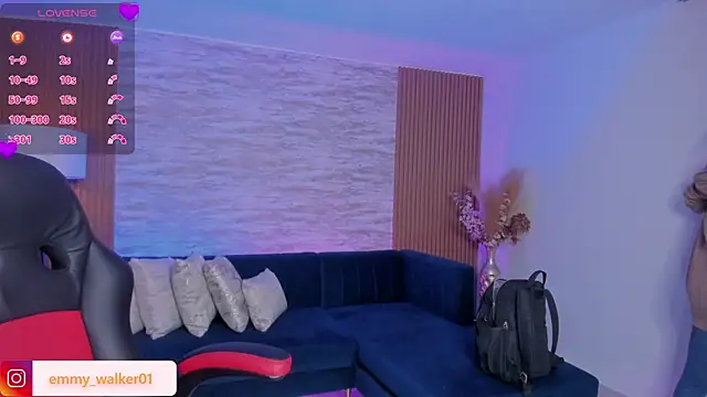 emmy walker online show from November 15, 2025, 10:56 am