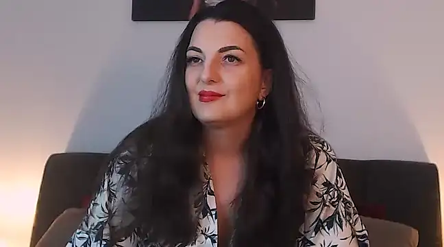 Snapshot of itsyourlady chatting on December 28, 2024, 12:45 pm itsyourlady online show from December 28, 2024, 12:45 pm