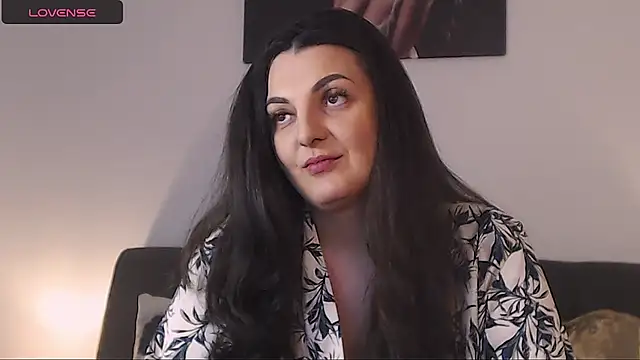 Snapshot of itsyourlady chatting on February 12, 2025, 1:06 pm itsyourlady online show from February 12, 2025, 1:06 pm