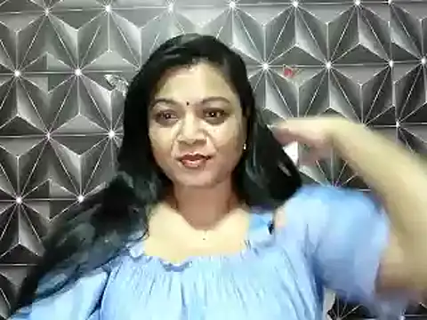 Snapshot of IndianDelia chatting on June 21, 2026, 4:53 pm IndianDelia online show from June 21, 2026, 4:53 pm
