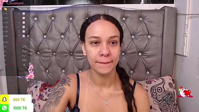 LAILAGUMMY online show from July 8, 2026, 2:10 pm