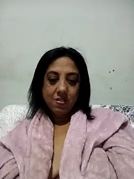 Snapshot of Mahi4luv chatting on July 25, 2026, 10:18 pm Mahi4luv online show from July 25, 2026, 10:18 pm