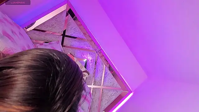 anapuala sexxx online show from March 3, 2025, 6:48 am