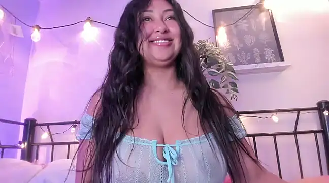 Snapshot of Pocahontas_power chatting on February 13, 2025, 9:49 pm Pocahontas power online show from February 13, 2025, 9:49 pm