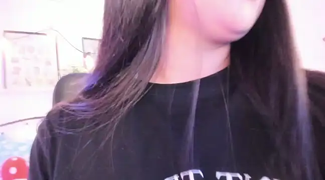 Snapshot of Pocahontas_power chatting on February 19, 2025, 5:16 pm Pocahontas power online show from February 19, 2025, 5:16 pm