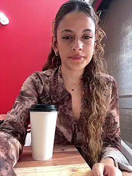 alana15 online show from February 28, 2026, 9:27 pm