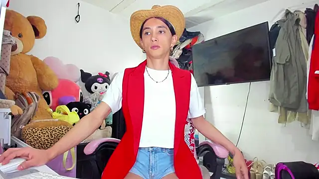 Lawrncesofiets online show from November 13, 2025, 5:56 pm