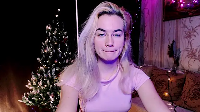 xxxcharismaaa online show from December 20, 2025, 7:59 am